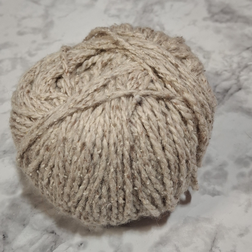 YARN #1395 - Unknown Brand and Type - Wool Blend Tweed Oatmeal - 100 g